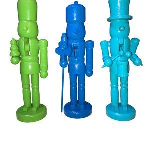 CHRISTMAS 2021 COLORFUL NUTCRACKER 3 PACK